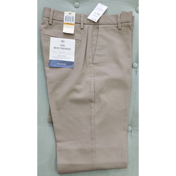 Dockers Navy Straight fit Signature 29 X 30 - Picture 1 of 4